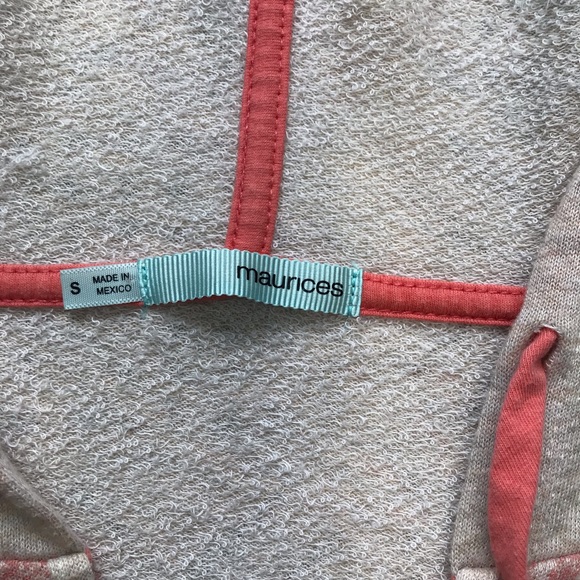 SOUTHWESTERN CUFF SLEEVE HOODED TOP - Picture 5 of 11